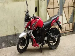 Yamaha FZs